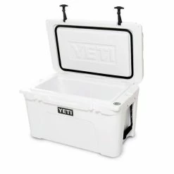 YETI TUNDRA COOLER