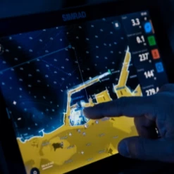 Simrad NSX 3007, 3009, 3012 Smart Chartplotter & Fishfinder No Transducer Electronics