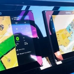 Simrad NSX 3007, 3009, 3012 Smart Chartplotter & Fishfinder No Transducer Electronics